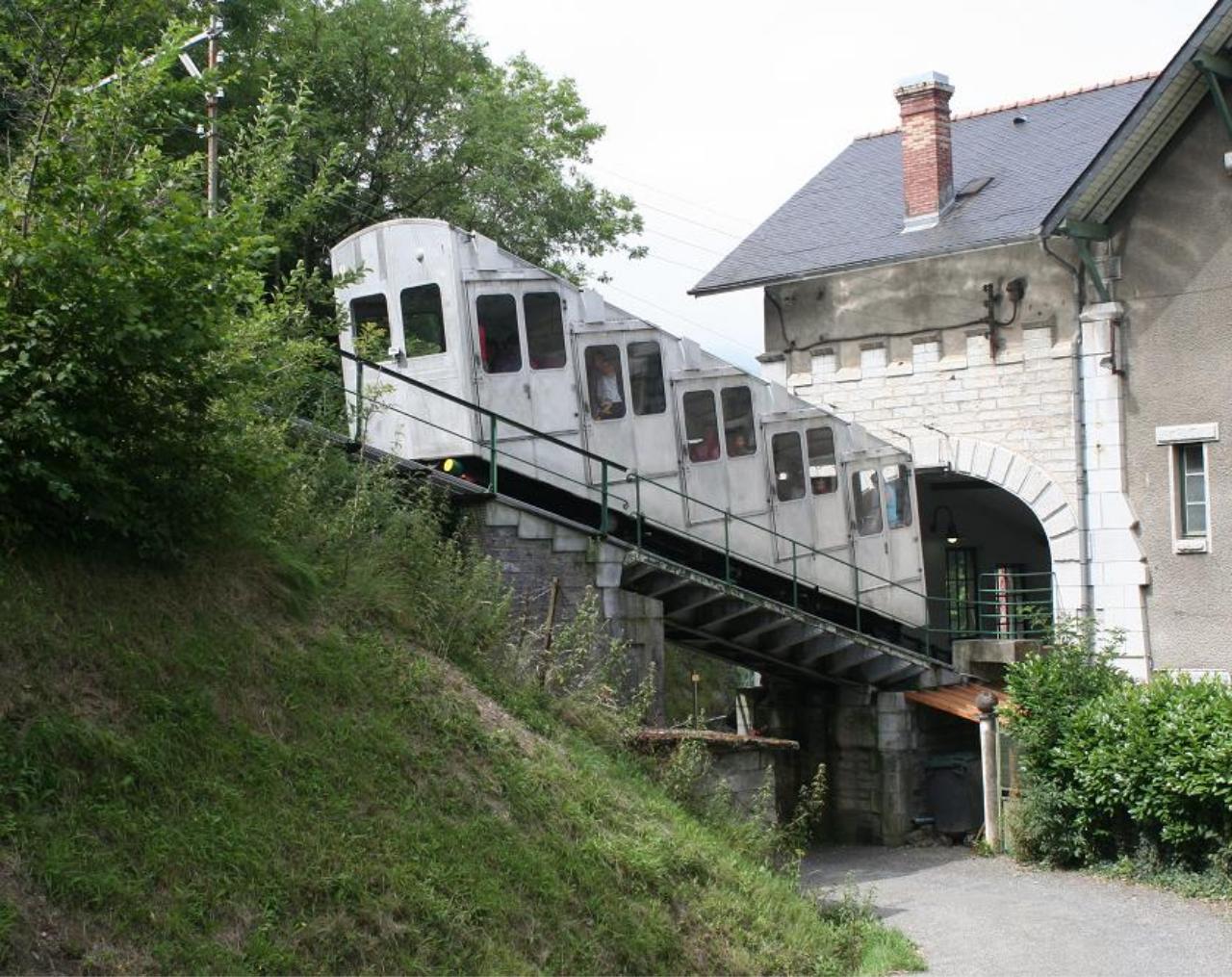 Vista previa del archivo PDF lugares-viaje.pdf