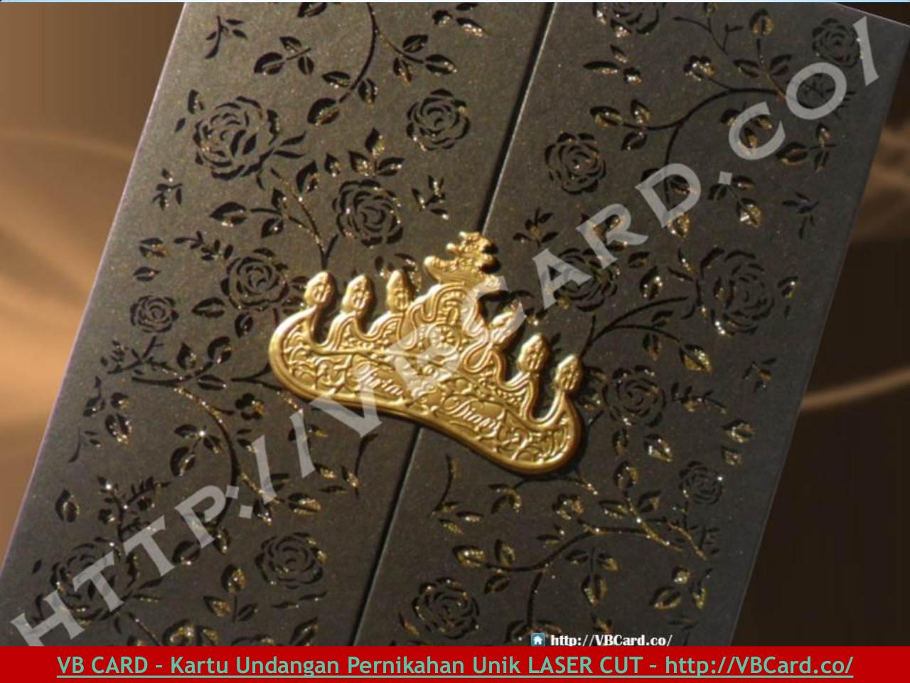 Vista previa del archivo PDF kartu-undangan-pernikahan-unik-elegan-laser-cutting-jakarta-vb-card.pdf