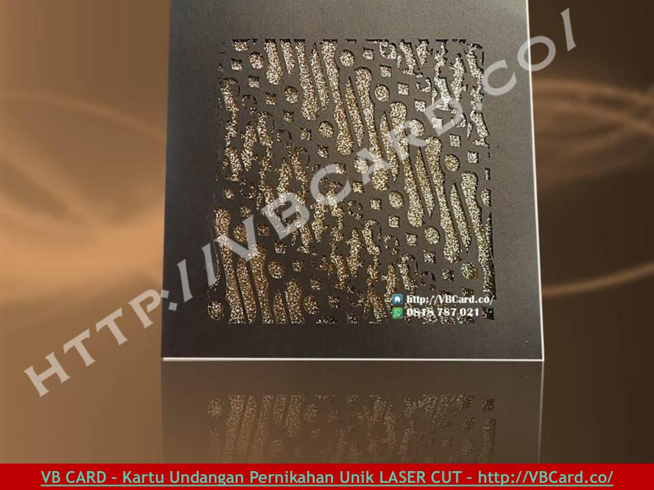 Vista previa del archivo PDF kartu-undangan-pernikahan-unik-elegan-laser-cutting-jakarta-vb-card.pdf