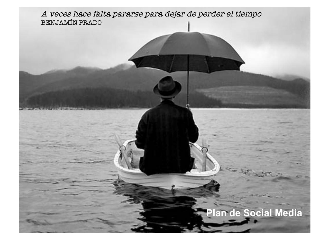 Vista previa del archivo PDF curso-social-media.pdf