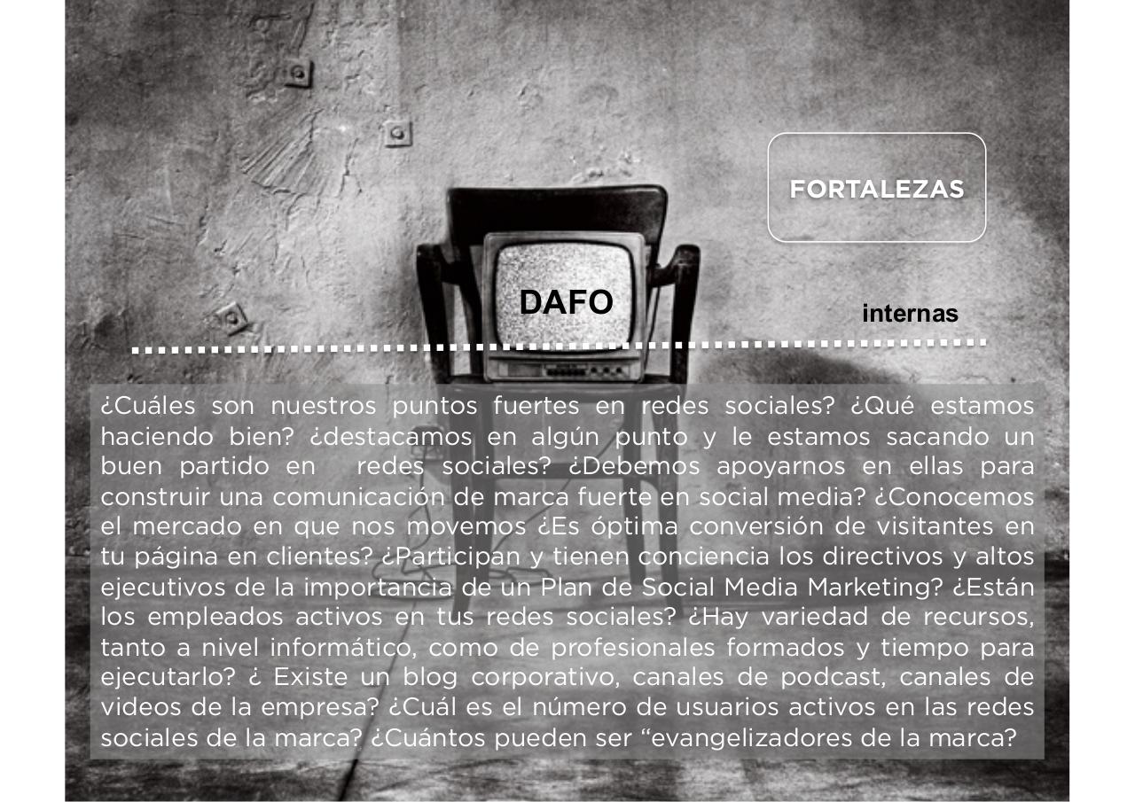 Vista previa del archivo PDF curso-social-media.pdf