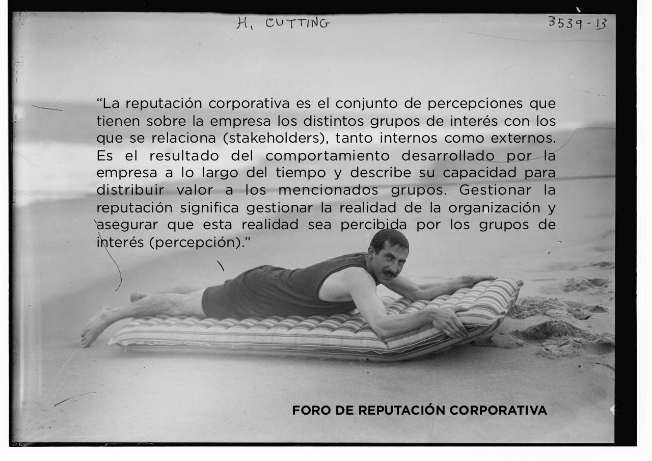 Vista previa del archivo PDF curso-social-media.pdf