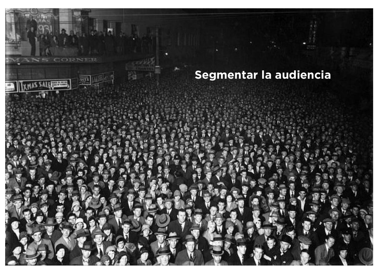 Vista previa del archivo PDF curso-social-media.pdf